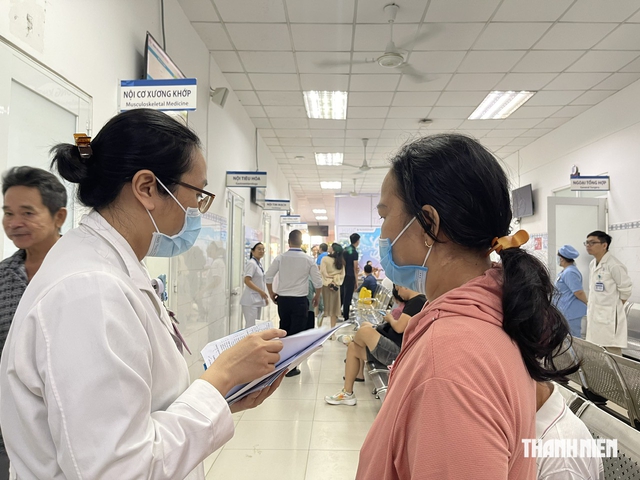 Sở Y tế TP.HCM yêu cầu minh bạch chi phí khám chữa bệnh bảo hiểm y tế - Ảnh 3.