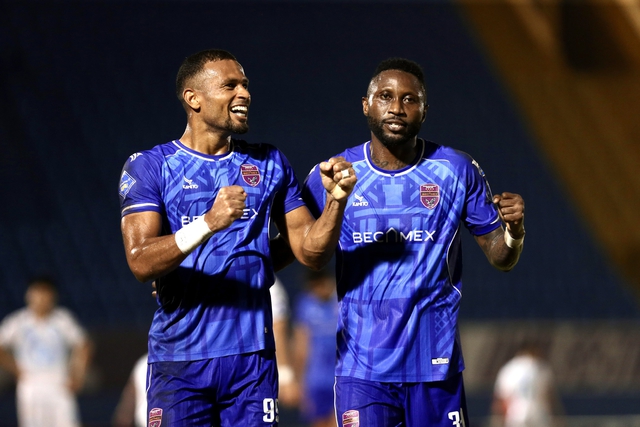 CLB CAND và Becamex TP.HCM cùng thắng, cuộc đua thăng hạng V-League ngày càng gay cấn- Ảnh 1.