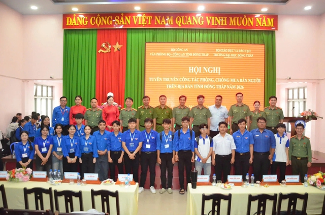 Đồng Tháp cảnh báo bẫy mua bán người núp bóng ‘việc nhẹ, lương cao’ - Ảnh 3.