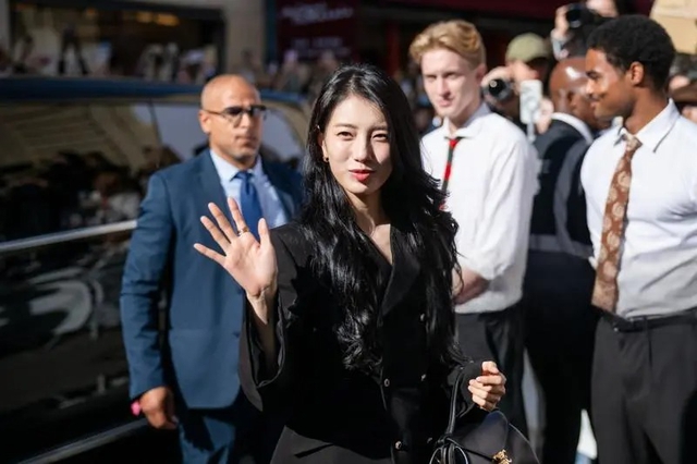 'Tình đầu quốc dân' Suzy giàu đến mức nào? - Ảnh 2.