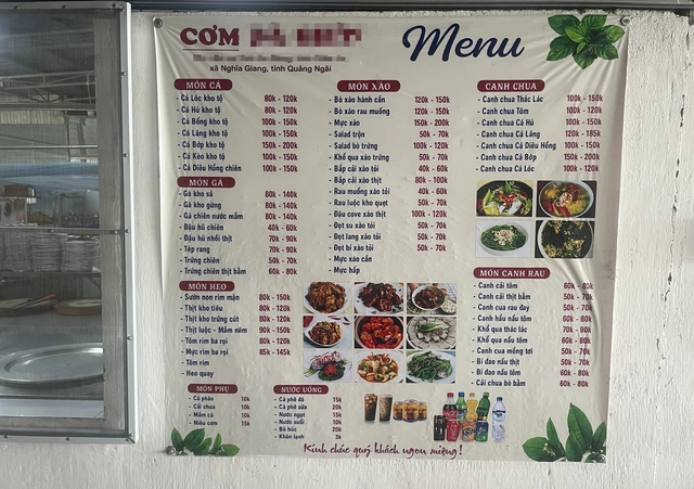 Nửa con gà lấy giá 300.000 đồng, khách tố quán cơm 'chặt chém'- Ảnh 4.