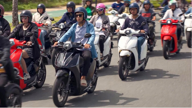 Chạy nhiều mới hiểu gi&aacute; trị của một chiếc xe tốt - Ảnh 1.
