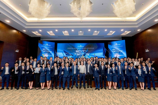 500 chiến binh Đất Xanh Miền Trung kickoff căn hộ vịnh biển Grand Marina Da Nang - Ảnh 4.