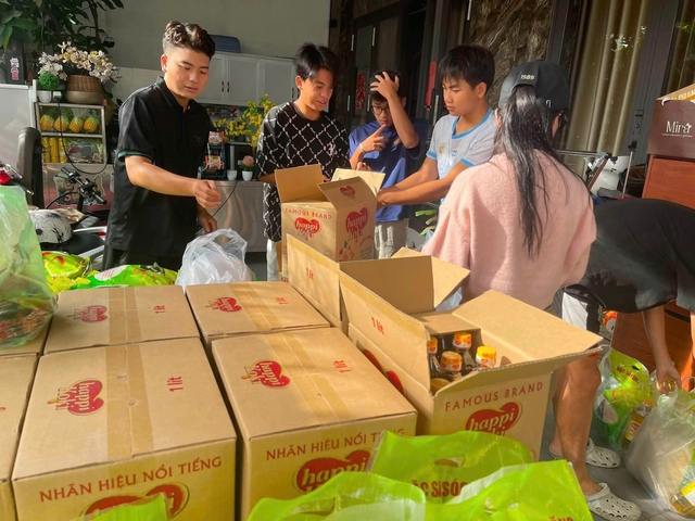Nhà có điều kiện vẫn đi làm thêm: Sao bạn trẻ phải cực vậy? - Ảnh 3.