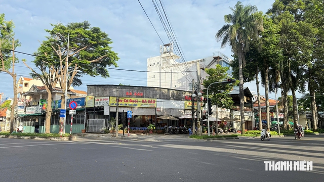 Phó chủ tịch UBND TP.HCM chỉ đạo "rắn" về nhà đất số 6 Trần Hưng Đạo - Ảnh 1.
