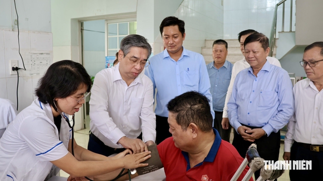 Mô hình điểm chăm sóc sức khỏe và sinh hoạt người cao tuổi ở TP.HCM- Ảnh 1.