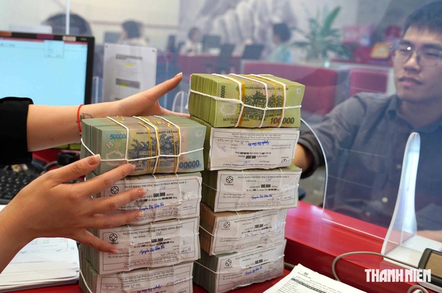 Lãi suất giảm, lại lo tiếp cận vốn khó- Ảnh 1.