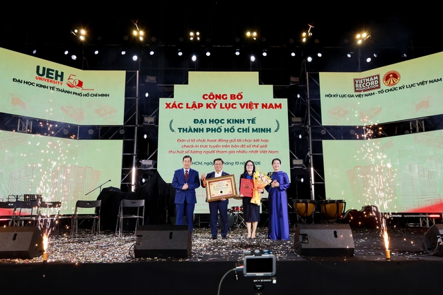 UEH 50 năm: 27 hoạt động, một hành trình kết nối tri thức và cộng đồng- Ảnh 6.
