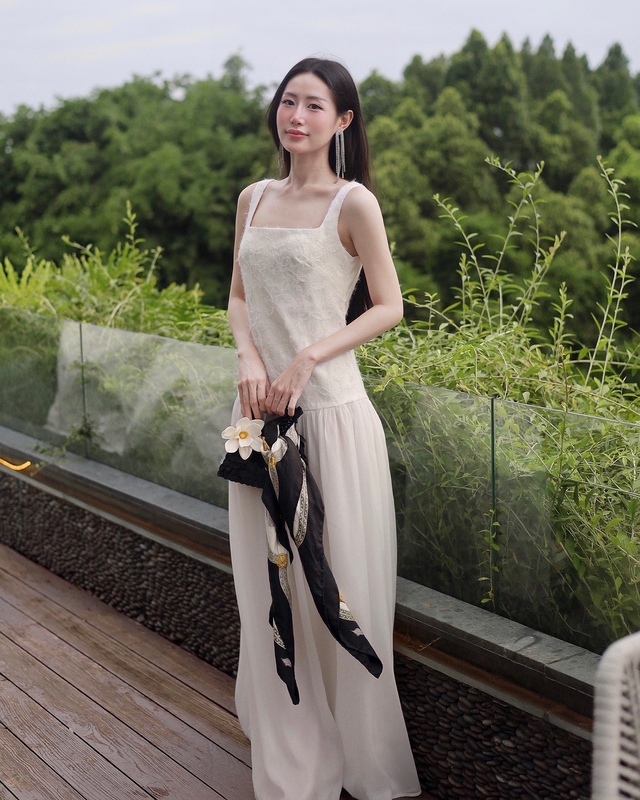 Vì sao hoa tai dáng dài lại “được lòng” phái đẹp? - Ảnh 5.