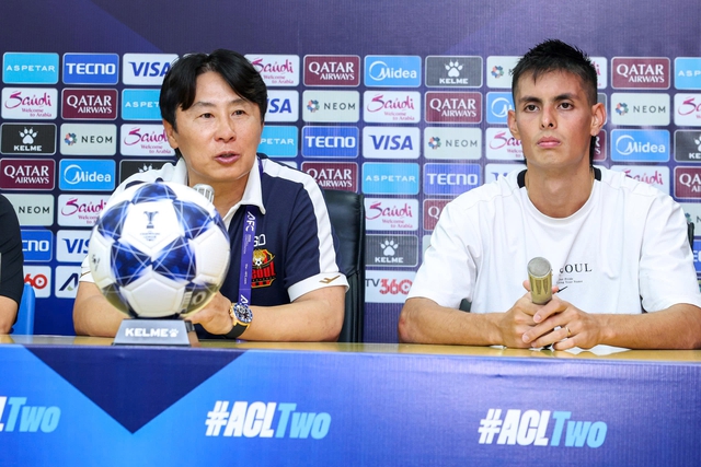 HLV Popov chẳng buồn d&ugrave; Thể C&ocirc;ng Viettel thua Seoul 0-5: &lsquo;Đội tuyển Việt Nam c&ograve;n thua H&agrave;n Quốc 0-6 cơ m&agrave;&rsquo;- Ảnh 2.