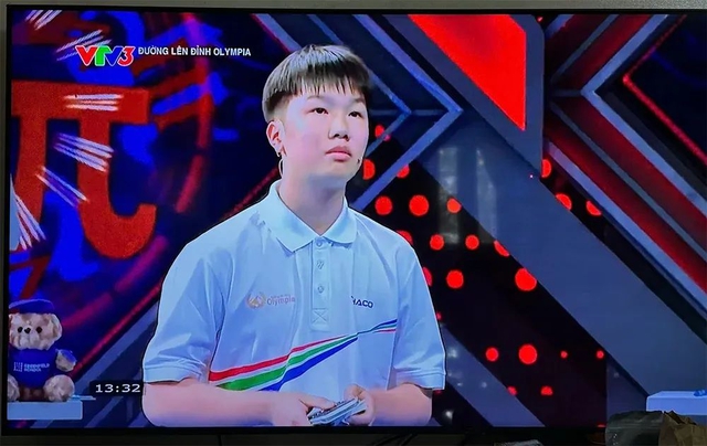 Người c&oacute; 3 lần giải được chướng ngại vật v&agrave;o chung kết Đường l&ecirc;n đỉnh Olympia 2026 - Ảnh 3.