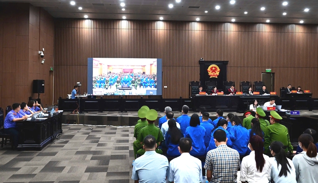 Mr Pips 'đ&uacute;t t&uacute;i' 500 tỉ, được trả lương bằng cả trăm kg v&agrave;ng - Ảnh 2.