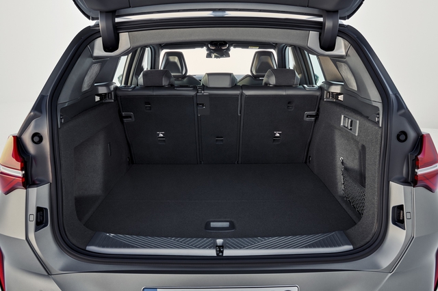 BMW X3 30 xDrive M Sport Pro All New 2026: Vẹn tròn nhu cầu cả gia đình - Ảnh 2.