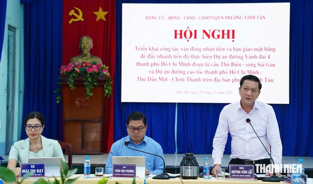 Vận động người d&acirc;n TP.HCM nhận tiền b&agrave;n giao mặt bằng nhiều c&ocirc;ng tr&igrave;nh trọng điểm - Ảnh 4.