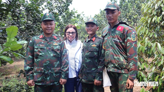 Cựu chiến binh 78 tuổi 5 lần đi t&igrave;m đồng đội b&ecirc;n suối Nhung- Ảnh 7.