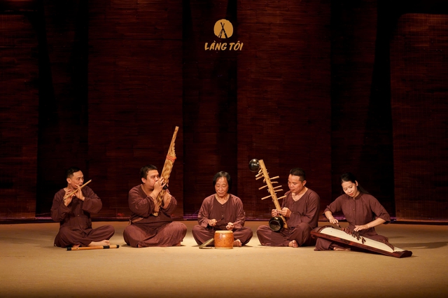 Diễn viên xiếc “Làng tôi” xuất thân từ nghề… thầy cúng - Ảnh 4.