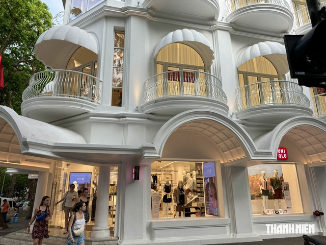 UNIQLO tăng 9 bậc trong bảng xếp hạng thương hiệu toàn cầu - Ảnh 1.