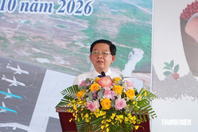 Phù Cát là sân bay nội địa duy nhất có 2 đường băng - Ảnh 3.