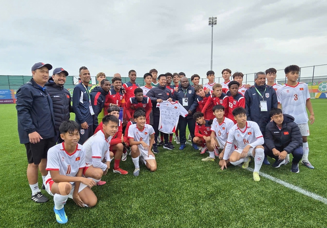 U.15 Việt Nam đánh bại Cuba: Vào bán kết World Cup, đấu chủ nhà Azerbaijan- Ảnh 1.