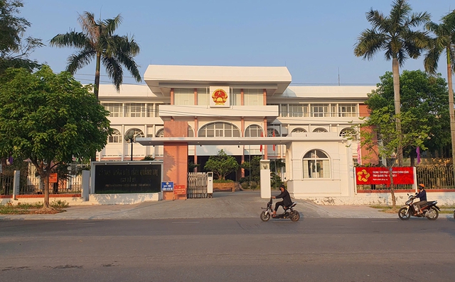 Quảng Trị xử lý trụ sở dôi dư để tránh lãng phí- Ảnh 3.