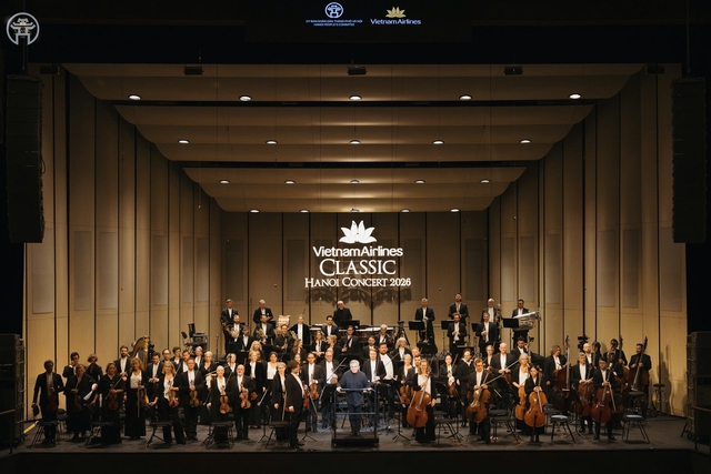 ‘Tiến quân ca’ mở màn đêm diễn của London Symphony Orchestra tại Hà Nội - Ảnh 5.