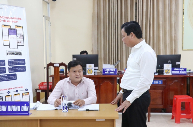 Tây Ninh vào tốp đầu cả nước về phục vụ người dân- Ảnh 2.