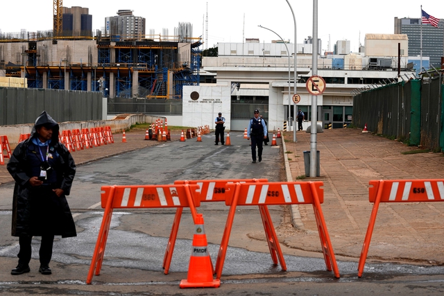 Mỹ, Úc ngưng dịch vụ lãnh sự trước bầu cử tại Brazil - Ảnh 1.