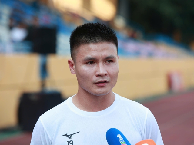 Quang Hải c&ugrave;ng d&agrave;n tuyển thủ quốc gia dự lễ kỷ niệm đặc biệt của CLB CAHN- Ảnh 4.