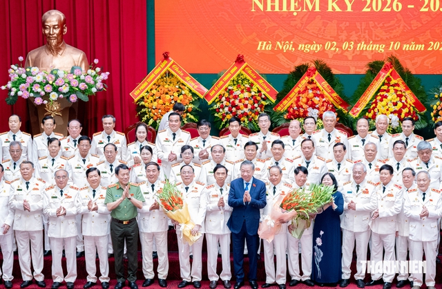 Thượng tướng Lê Quý Vương tái đắc cử chức Chủ tịch Hội Cựu Công an nhân dân- Ảnh 1.