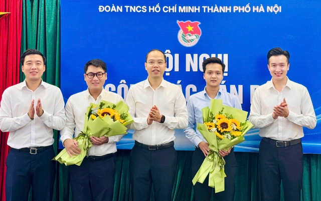 Thành đoàn Hà Nội kiện toàn nhân sự giữ chức Chủ tịch Hội đồng Đội - Ảnh 3.