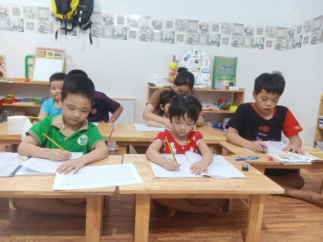 Người mẹ của những 'siêu nhân nhí'- Ảnh 1.