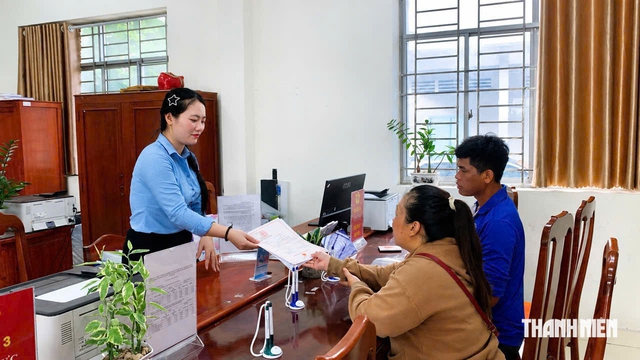 Vì sao Vĩnh Long vừa tiếp nhận 628 công chức, phải lên kế hoạch giảm 881 người?- Ảnh 1.