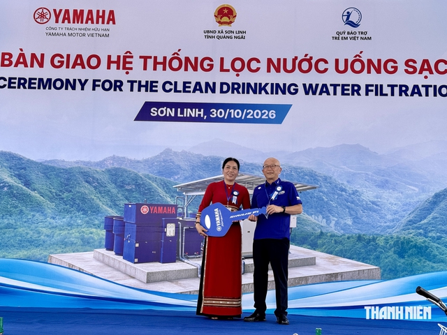 Từ mũ bảo hiểm đến nước sạch, hãng xe máy mở rộng hoạt động cộng đồng - Ảnh 4.