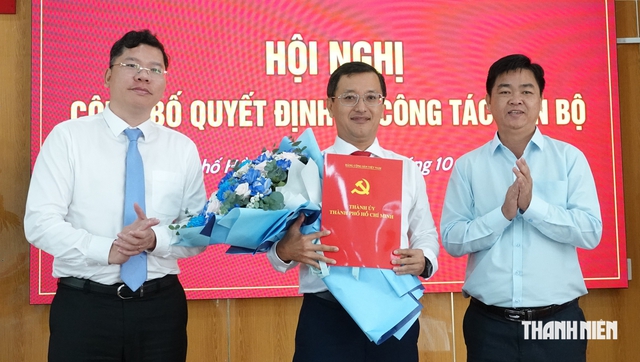 &Ocirc;ng Tạ Quốc Trung l&agrave;m B&iacute; thư Đảng ủy phường Thạnh Mỹ T&acirc;y - Ảnh 2.