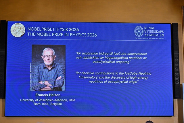 Một nh&agrave; khoa học ẵm giải Nobel Vật l&yacute; 2026 - Ảnh 1.