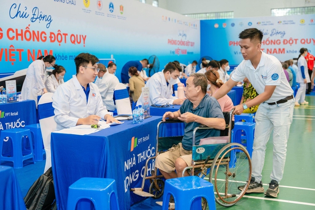 Chủ tịch FPT Retail Nguyễn Bạch Điệp v&agrave;o Top 100 Phụ nữ quyền lực nhất ch&acirc;u &Aacute; 2026 của Fortune- Ảnh 4.