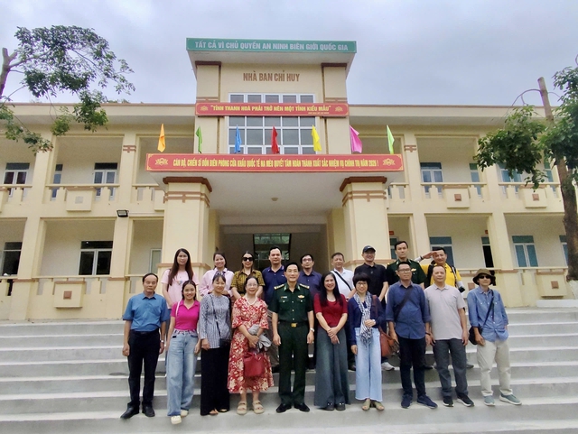 Những ánh sáng lặng thầm nơi miền Tây xứ Thanh - Ảnh 3.