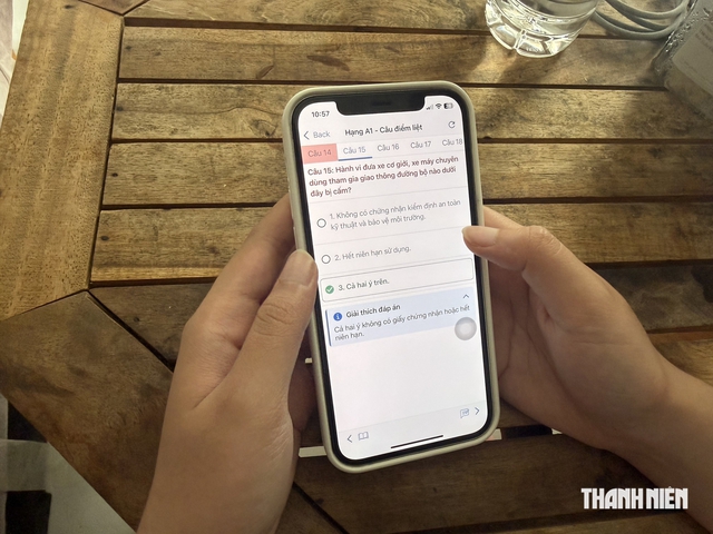 Đề thi bằng lái xe sắp tăng câu hỏi, nhiều người trẻ 'chạy nước rút' đi thi - Ảnh 4.