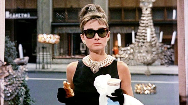 Sau 65 năm, loạt b&iacute; mật hậu trường của 'Breakfast at Tiffany's' bất ngờ được h&eacute; lộ - Ảnh 1.