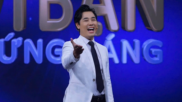 MC Quyền Linh rời ‘Vì bạn xứng đáng’ sau 12 năm- Ảnh 1.