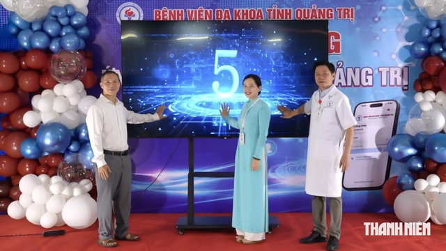 Từ nay, ở nhà cũng đăng ký lịch khám tại Bệnh viện đa khoa tỉnh Quảng Trị- Ảnh 1.