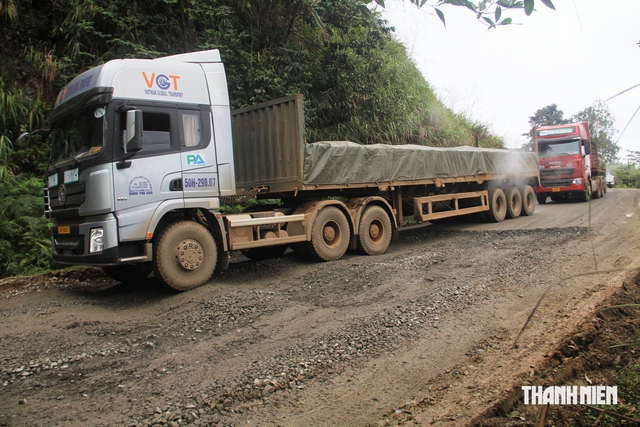 ‘Đóng cửa’ quốc lộ 14D với xe tải lớn: Doanh nghiệp lo đứt tuyến vận tải Việt - Lào- Ảnh 4.