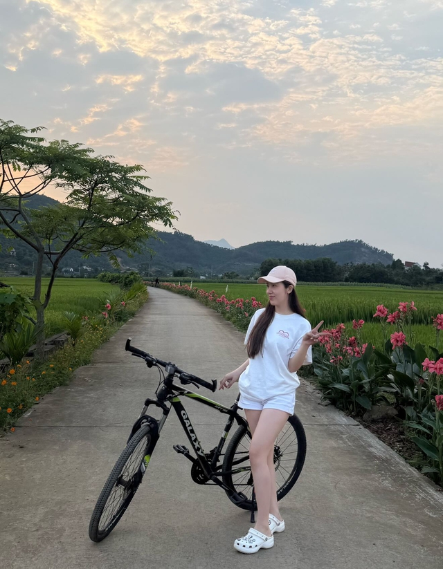 Mũ lưỡi trai c&acirc;n bằng ho&agrave;n hảo giữa n&eacute;t bụi bặm v&agrave; vẻ thanh lịch- Ảnh 7.