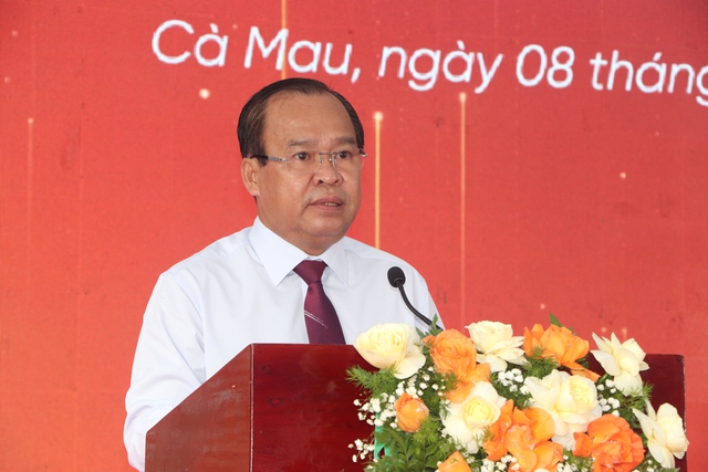 Cà Mau yêu cầu mỗi người có ít nhất một kỹ năng số phục vụ cuộc sống - Ảnh 1.