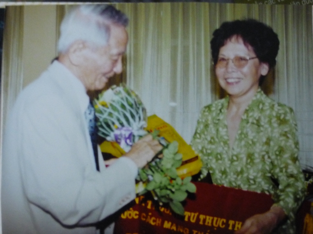 Phạm Thị Bạch Thược - nữ sinh trong tấm ảnh lịch sử giải phóng thủ đô- Ảnh 7.