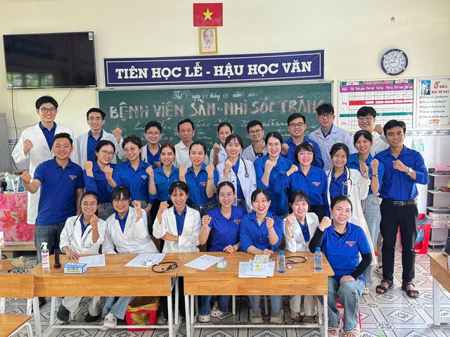 H&agrave;nh tr&igrave;nh thiện nguyện của những thầy thuốc trẻ- Ảnh 1.
