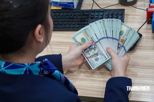 Giá USD hôm nay 8.10.2026: EUR, bảng Anh, đô la Úc… giảm mạnh - Ảnh 1.