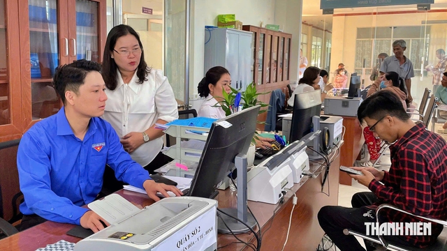 Cà Mau yêu cầu trả phụ cấp công vụ cho cấp xã ngay kỳ lương tháng 10.2026 - Ảnh 1.