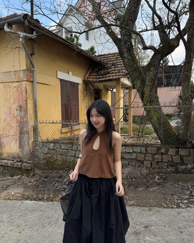 Gam màu nâu vừa cổ điển vừa ấm áp cho những ngày se lạnh- Ảnh 1.