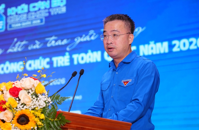 T.Ư Đoàn trao giải Hội thi Tin học cho cán bộ, công chức trẻ - Ảnh 1.